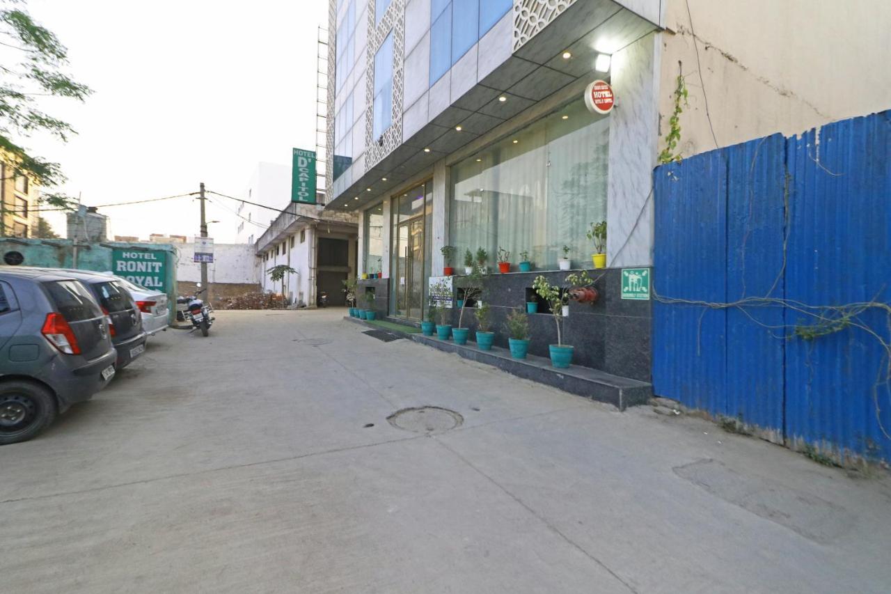 نيودلهي Hotel D'Capitol - Delhi Airport المظهر الخارجي الصورة