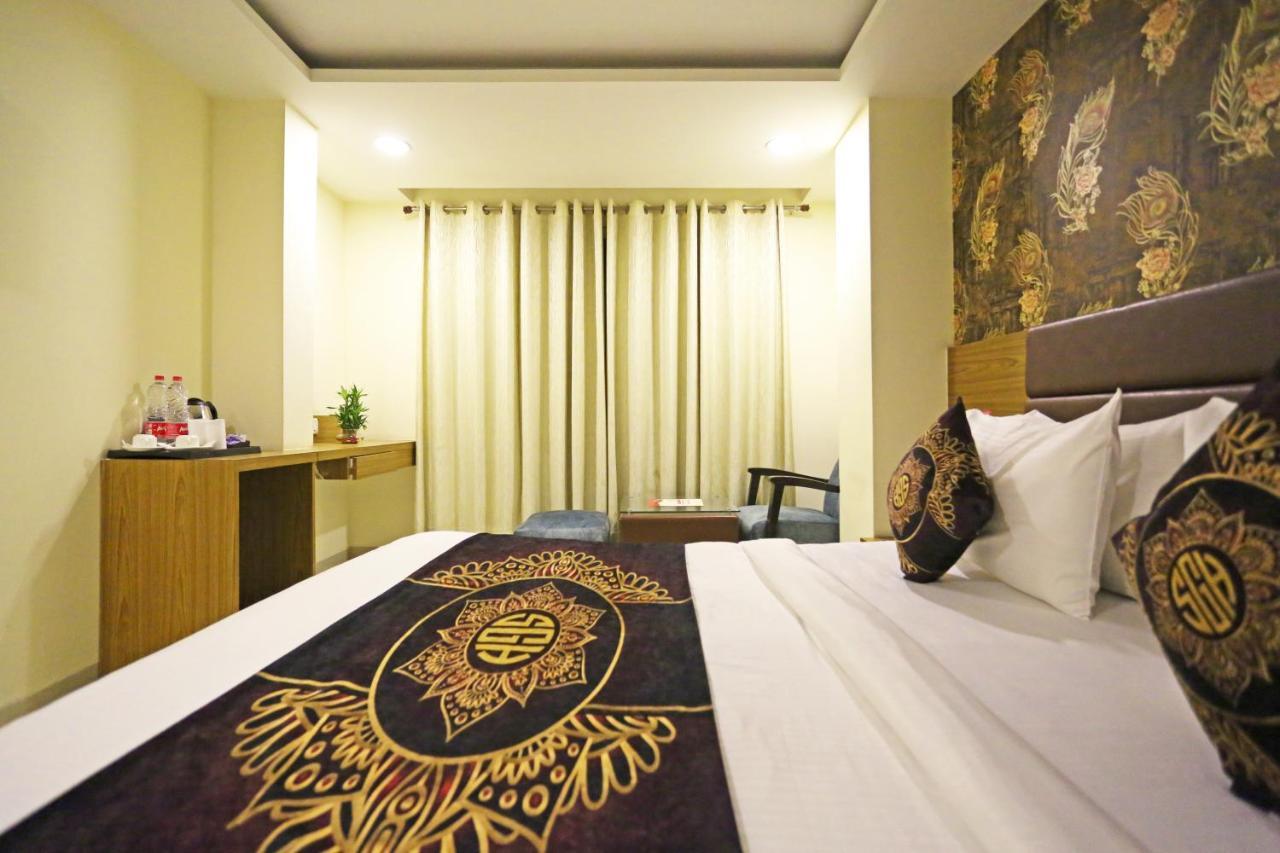 نيودلهي Hotel D'Capitol - Delhi Airport المظهر الخارجي الصورة