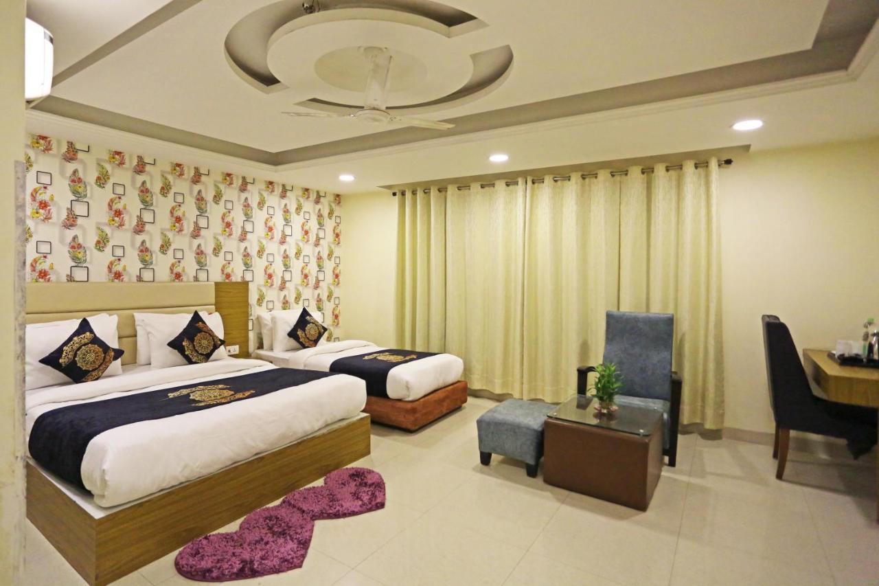 نيودلهي Hotel D'Capitol - Delhi Airport المظهر الخارجي الصورة