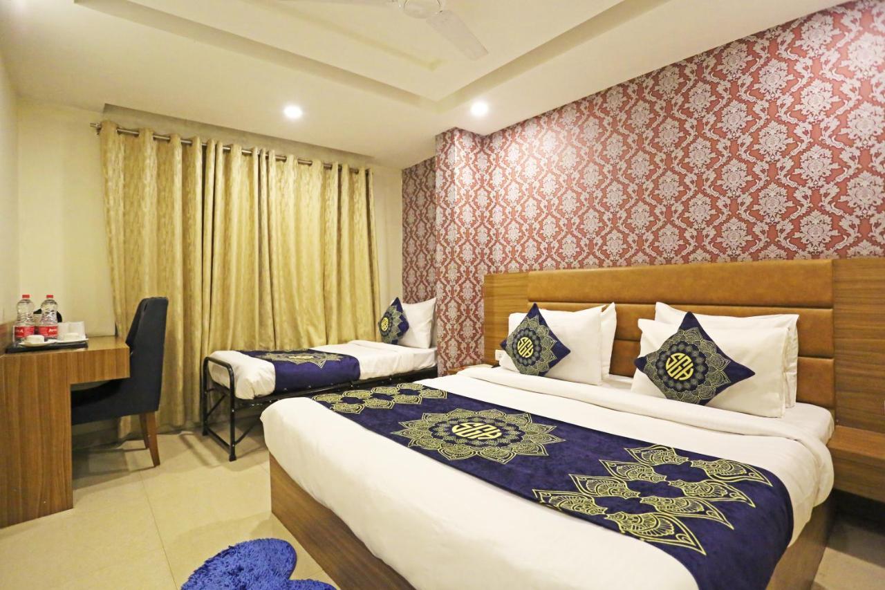 نيودلهي Hotel D'Capitol - Delhi Airport المظهر الخارجي الصورة