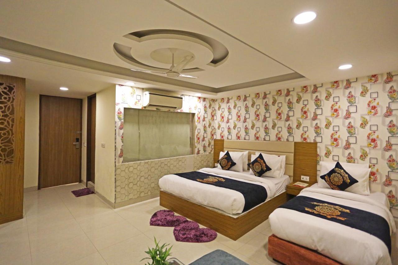 نيودلهي Hotel D'Capitol - Delhi Airport المظهر الخارجي الصورة