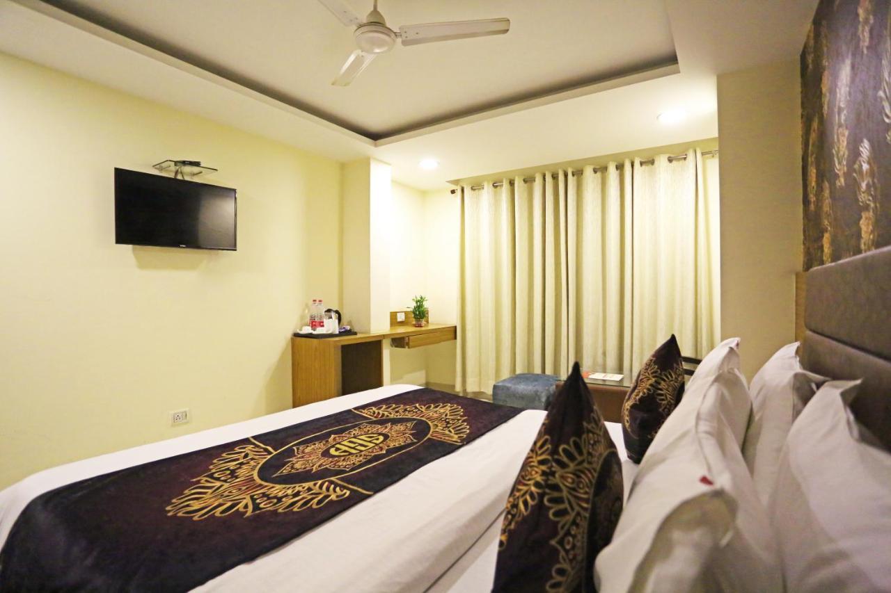 نيودلهي Hotel D'Capitol - Delhi Airport المظهر الخارجي الصورة