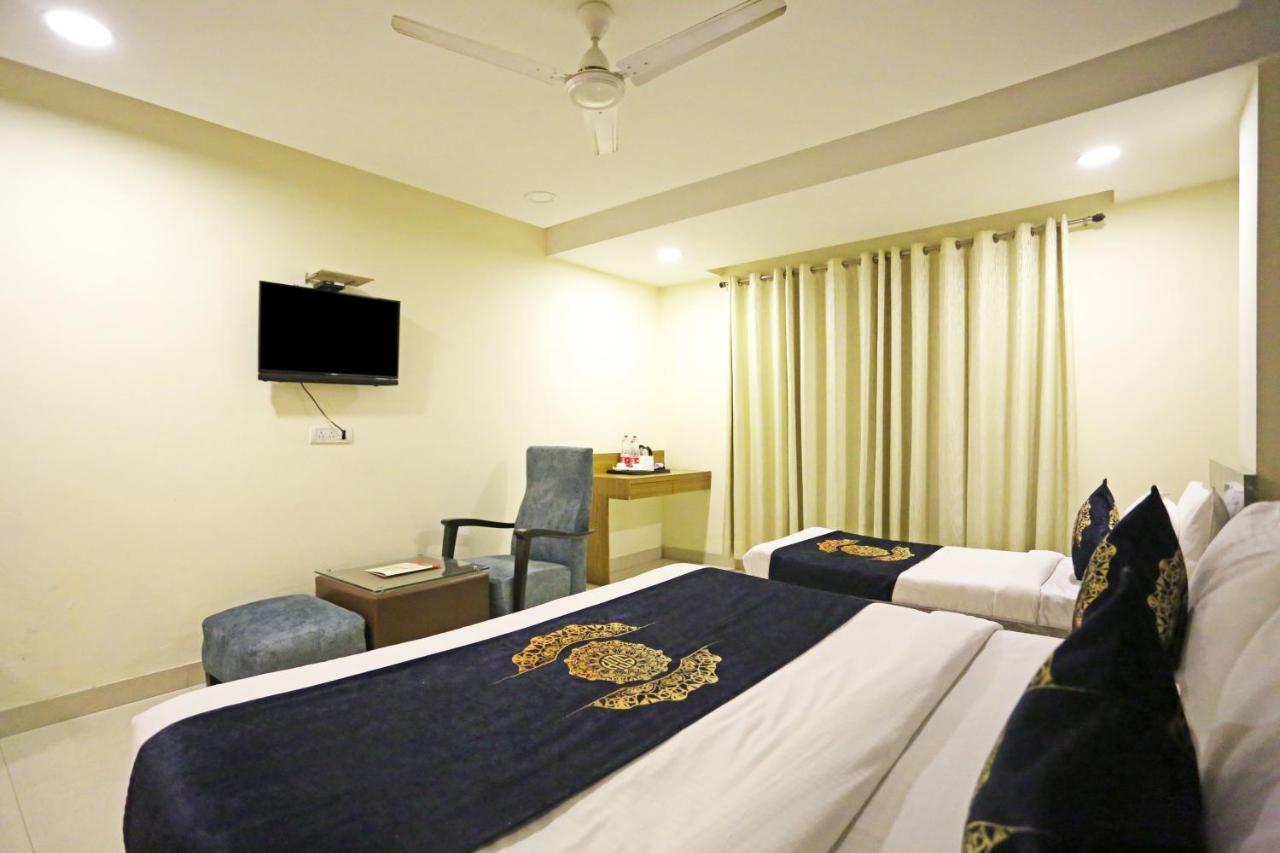 نيودلهي Hotel D'Capitol - Delhi Airport المظهر الخارجي الصورة