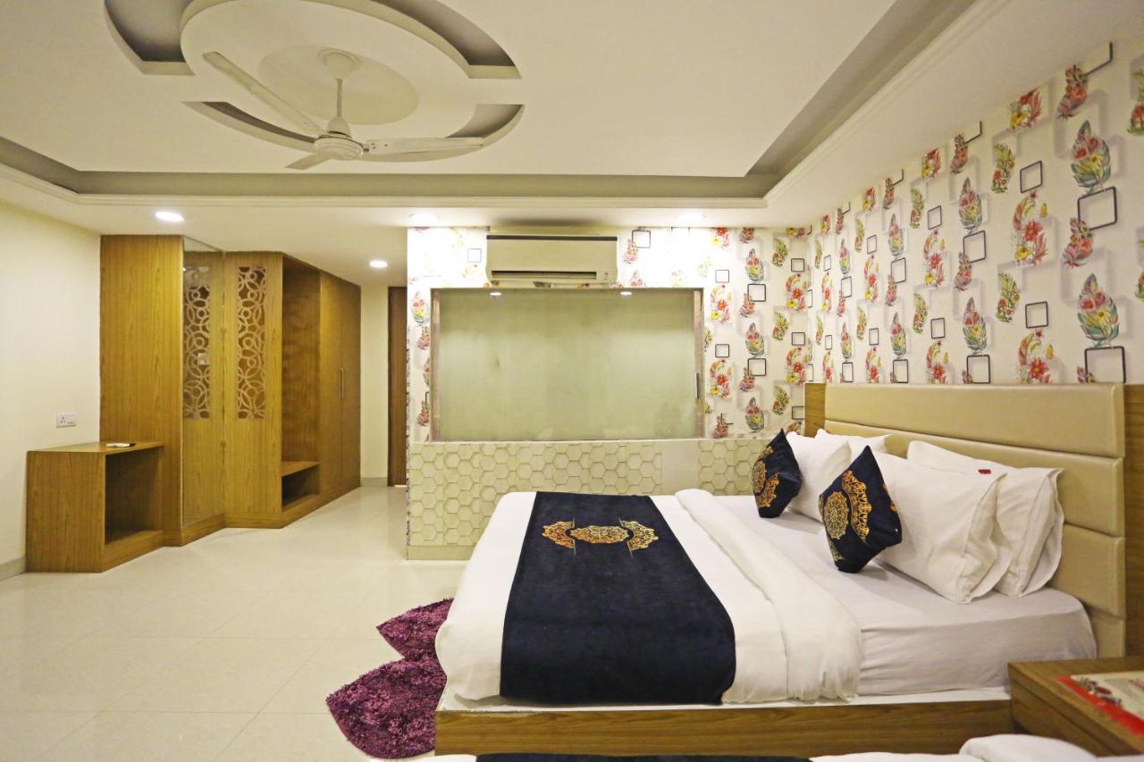 نيودلهي Hotel D'Capitol - Delhi Airport المظهر الخارجي الصورة